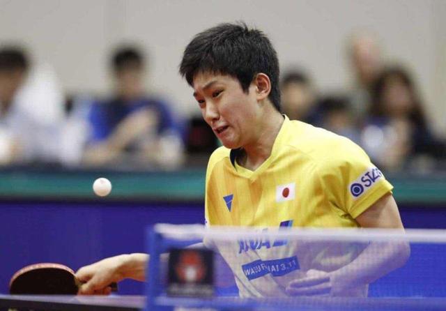 的比赛在球 的比赛在球