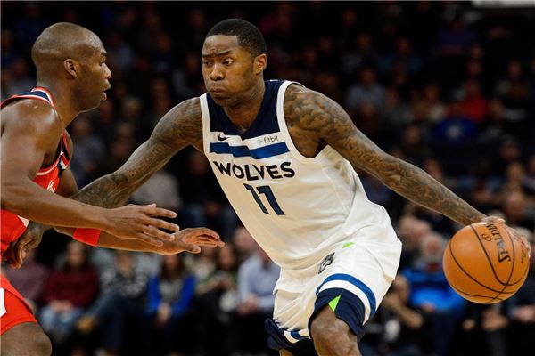 巨星对决引 巨星对决引