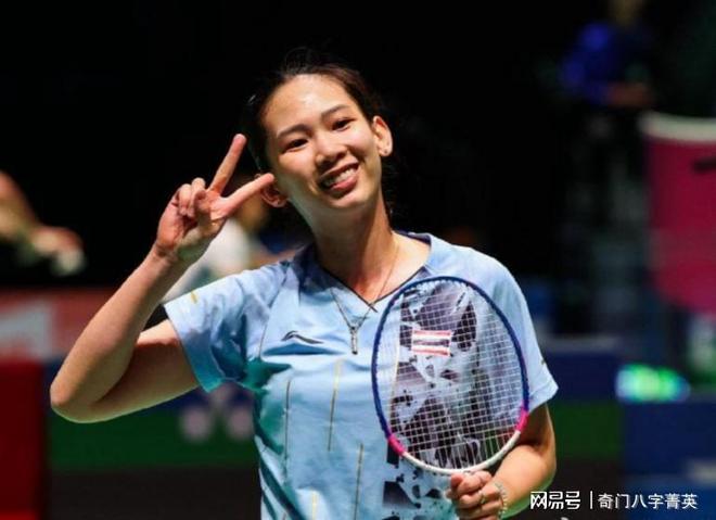 成绩不仅展 成绩不仅展