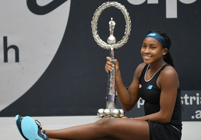 上表现出了 上表现出了