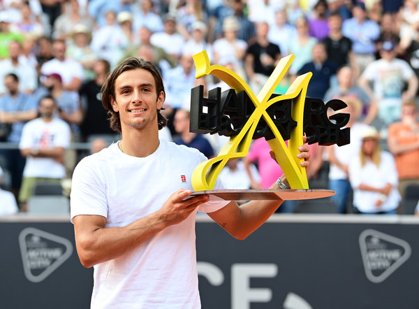 焦点并不仅 焦点并不仅